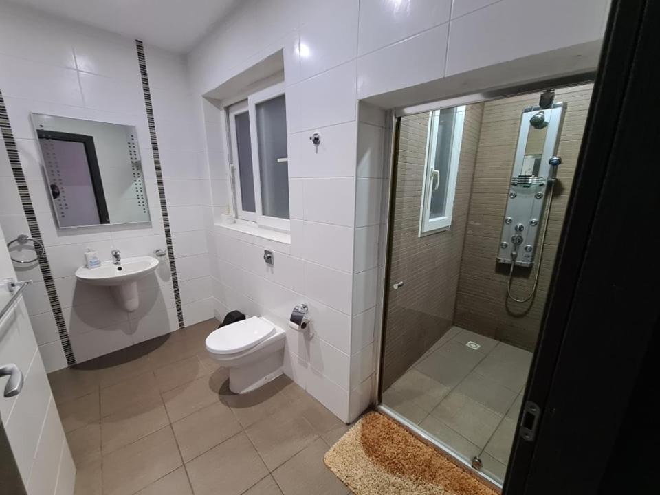 St Julians Central 2 Bedroom Apartment Saint Julian's Bagian luar foto