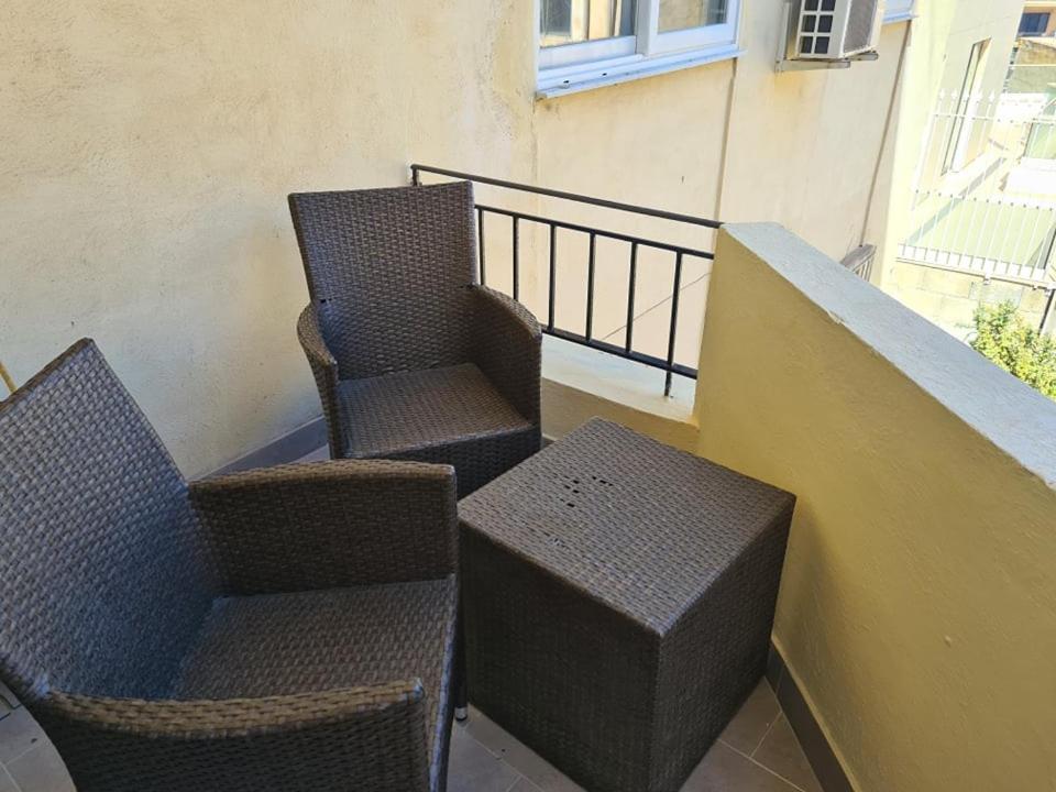 St Julians Central 2 Bedroom Apartment Saint Julian's Bagian luar foto